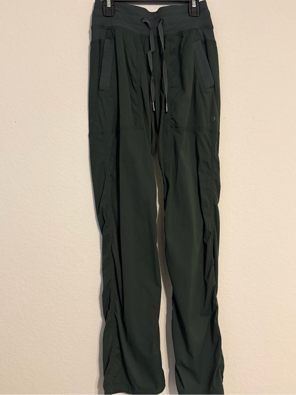 Lululemon dance studio dark green